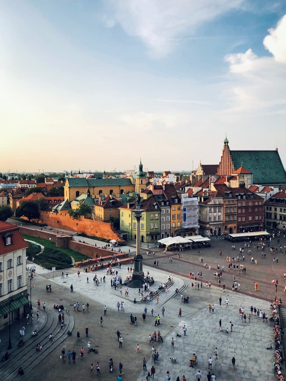 Flights to Warsaw (WAW)
